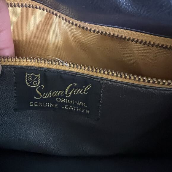 Vintage 80s Susan Gail Brown Leather Satchel Purse With Gold Hardware - Picture 3 of 6